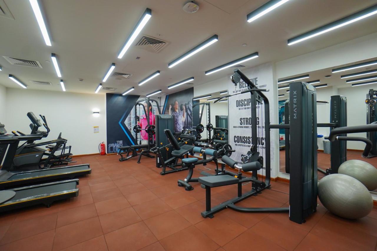 The Grand Lux Hotel Doha Exterior foto The gym at the hotel